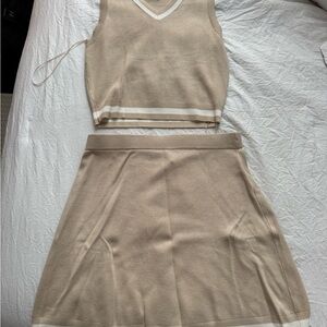 Sincerely Jules Tan Knit V-Neck Top